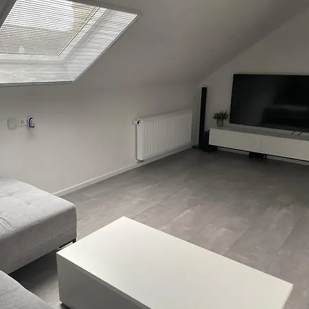 아파트 Boarding 벤들링엔 암 넥카